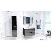 latona-black-80x60 (1).jpg